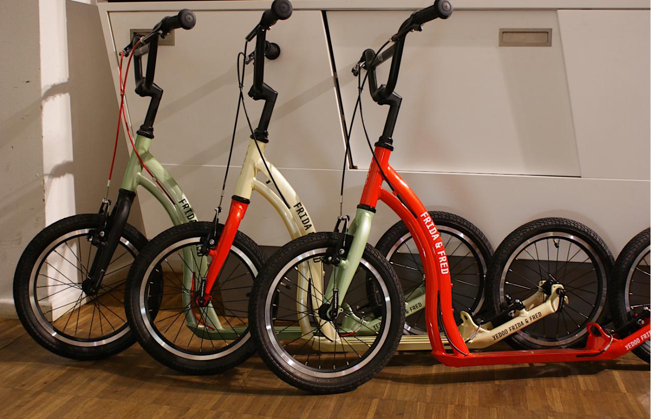 drei Kinderroller YEDOO Frida & Fred in verschiedenen Farben