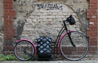 Tretroller M-I-B-O mit Braasi-Rucksack